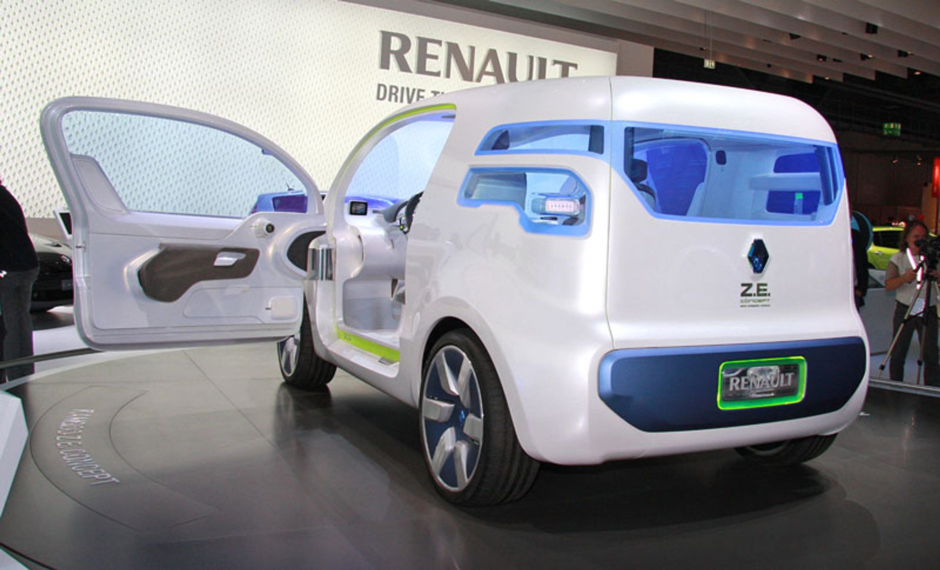 Renault Kangoo Z.E.: Další klokan na baterky