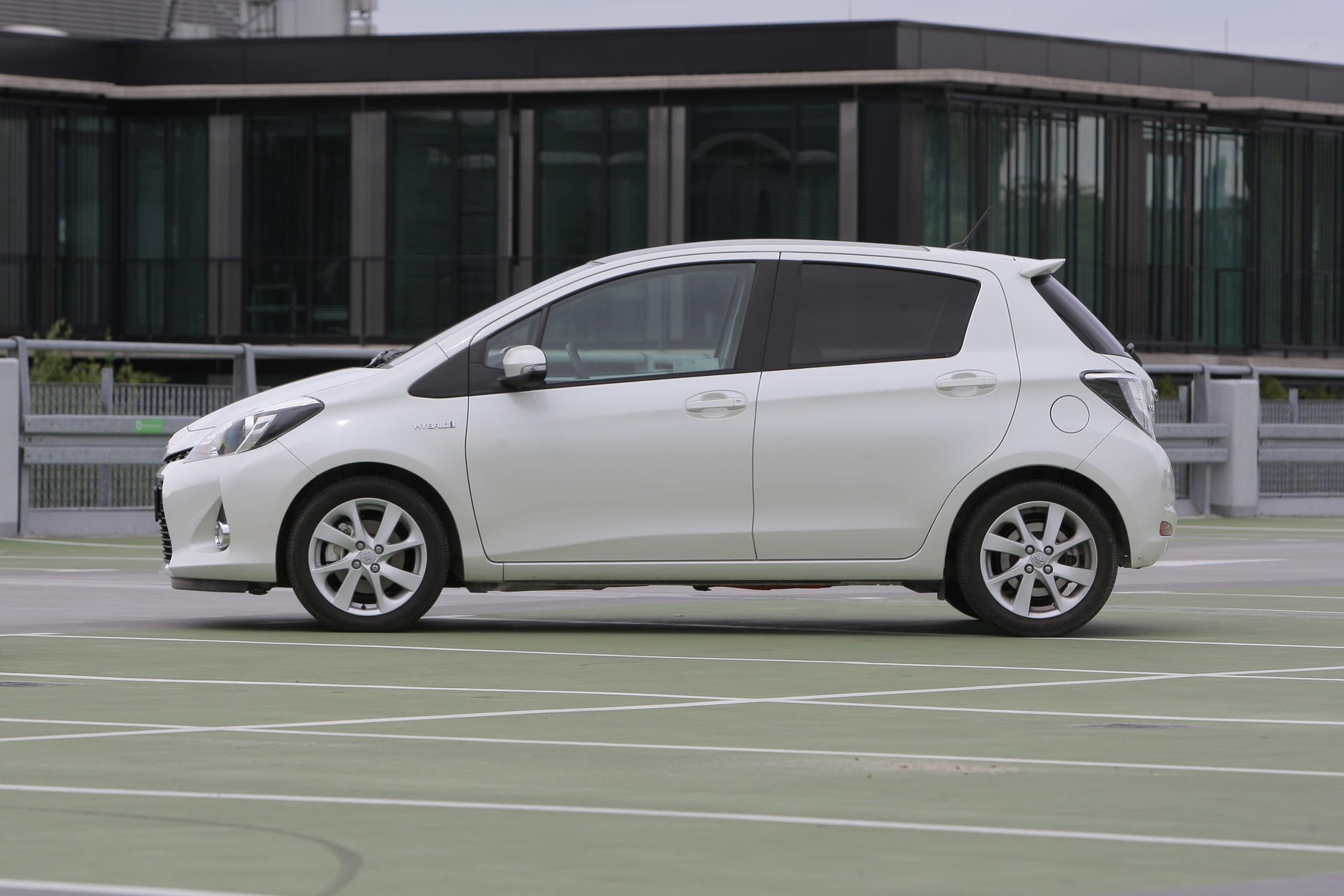 Sprzedaż Toyoty Yaris HSD powyżej oczekiwań