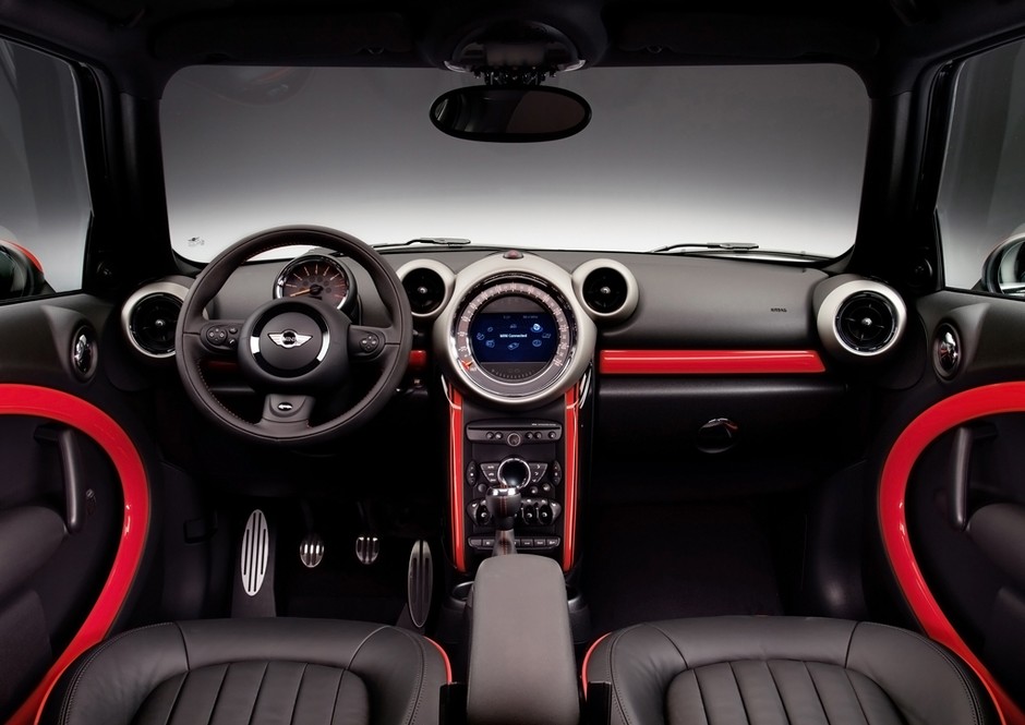 Mini Counrtyman JCW: szybko poza asflatem