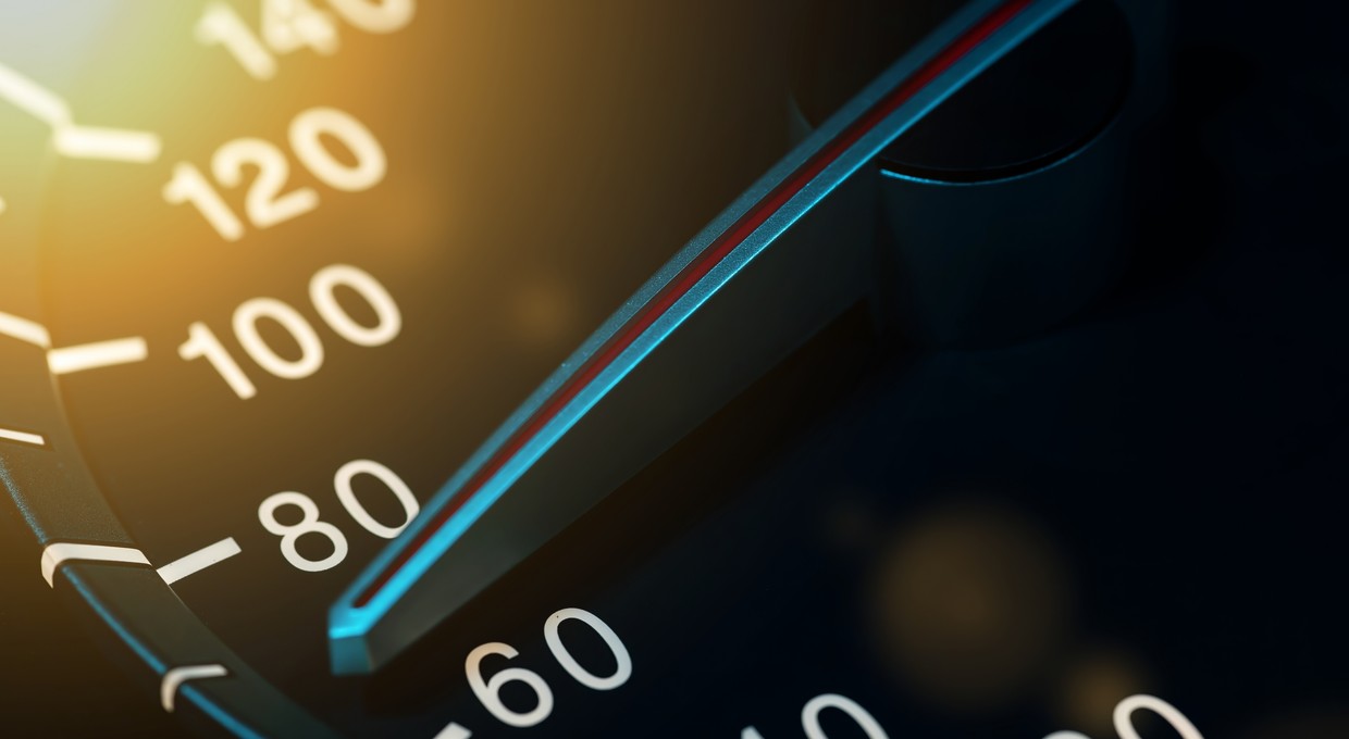 Wprowadzą obowiązkową zasadę 5 sekund w chińskich samochodach, ale nie tak, jak wszyscy myśleli