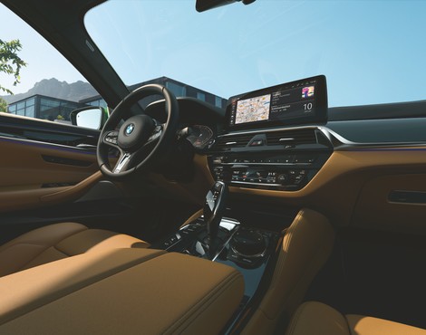 BMW serii 5 sedan