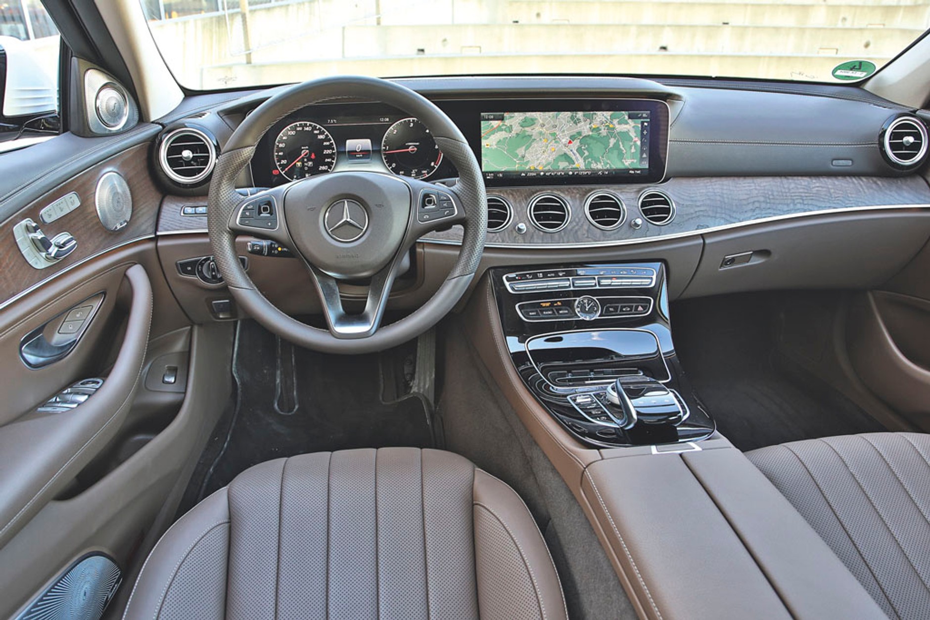 Czy nowa klasa E znów wyznaczy standardy?