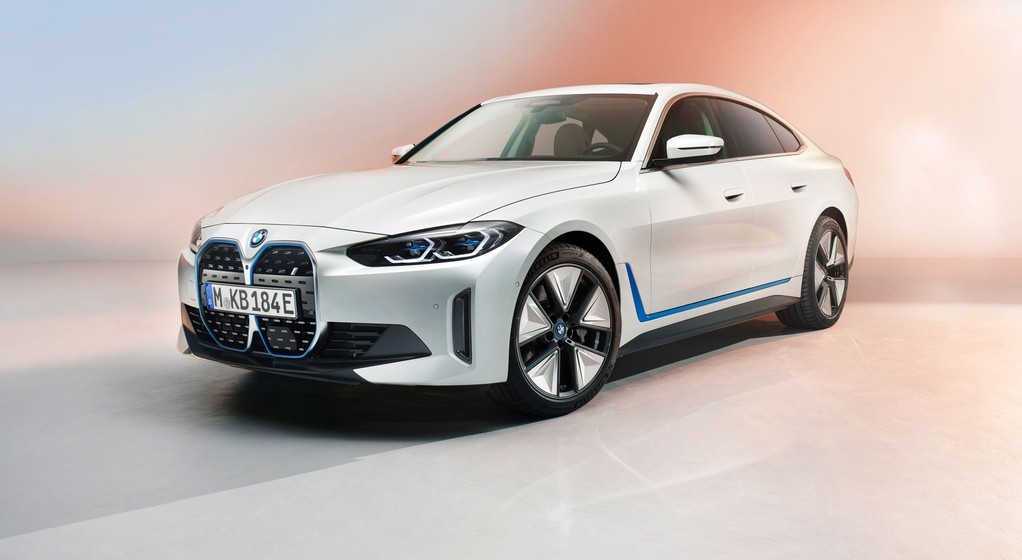 BMW i4