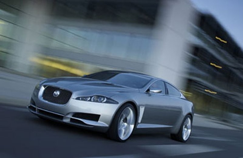 Jaguar C-XF pojawi się w Detroit