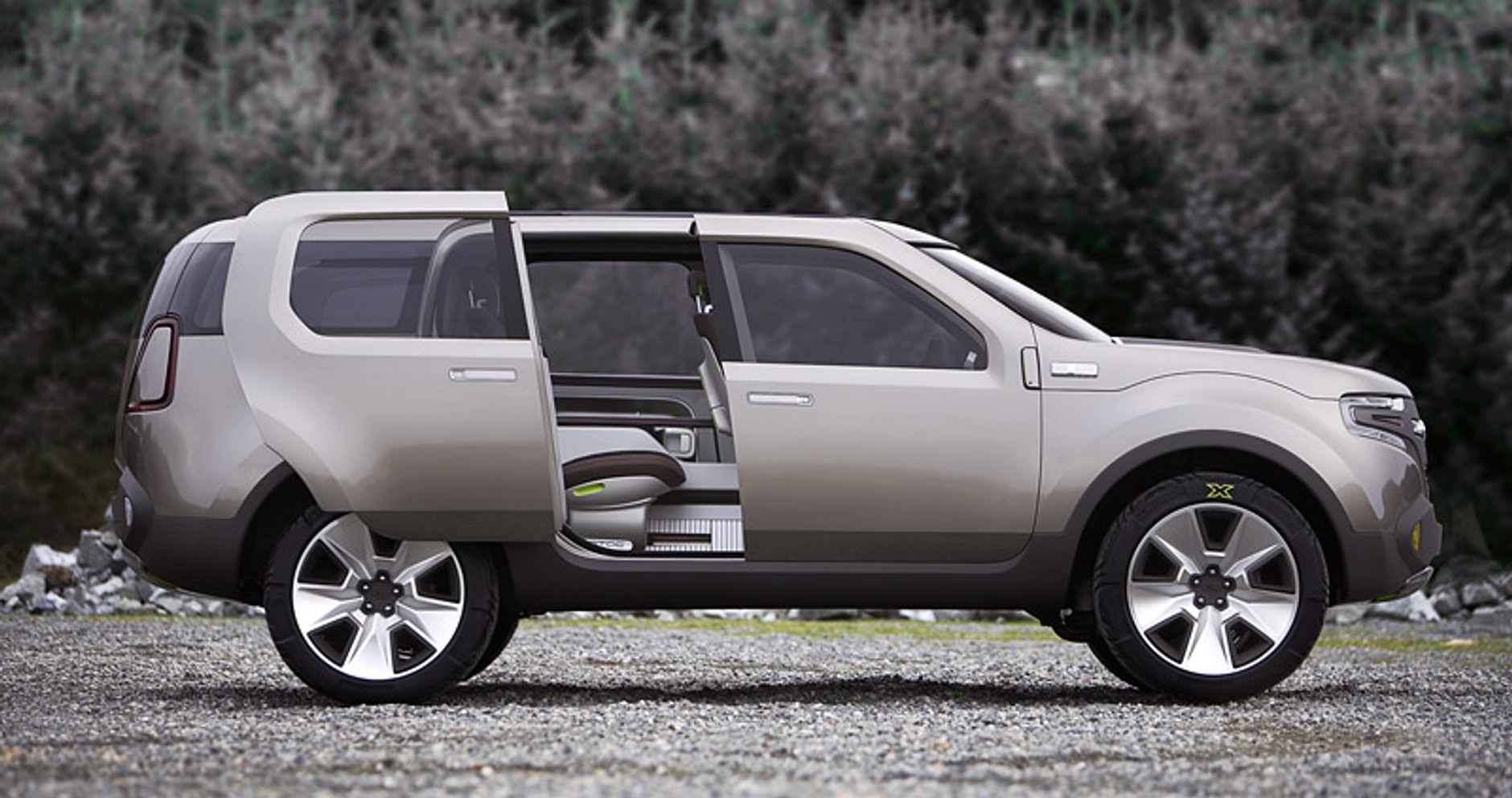 Detroit 2008: Ford Explorer America - oszczędniejszy olbrzym