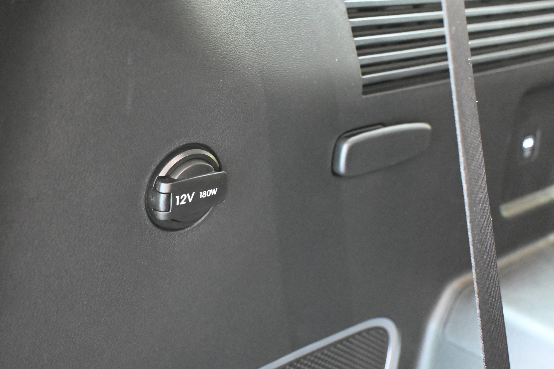 Hyundai Santa Fe piątej generacji (2024)