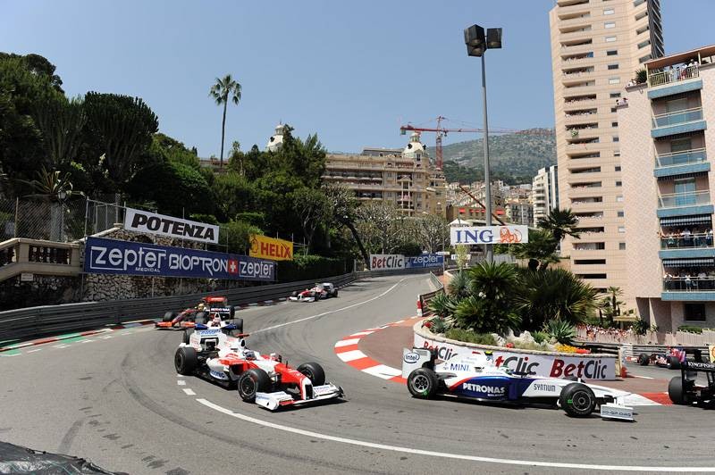 Grand Prix Monaco 2009: Button królem, Kubica w garażu (fotogaleria)