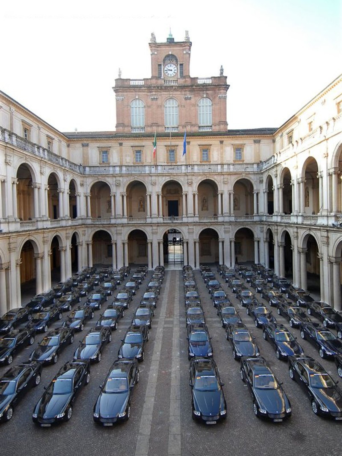 Maserati Quattroporte Automatic: pierwszych 70 egzemplarzy u nabywców