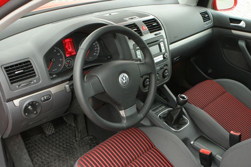 Honda Civic 1.8, Seat Leon 2.0 FSI, VW Golf 1.4 TSI - Zapewniają mocne wrażenia
