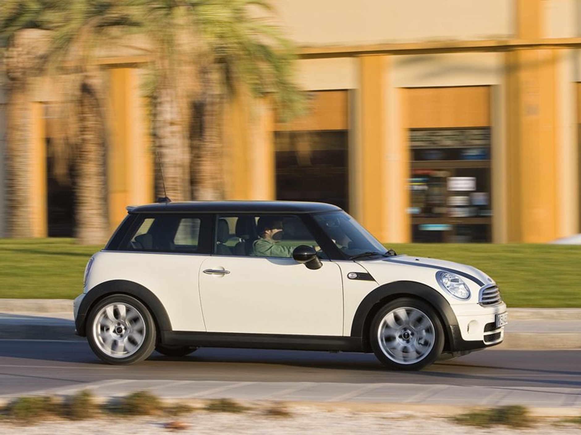 MINI Cooper D i MINI One