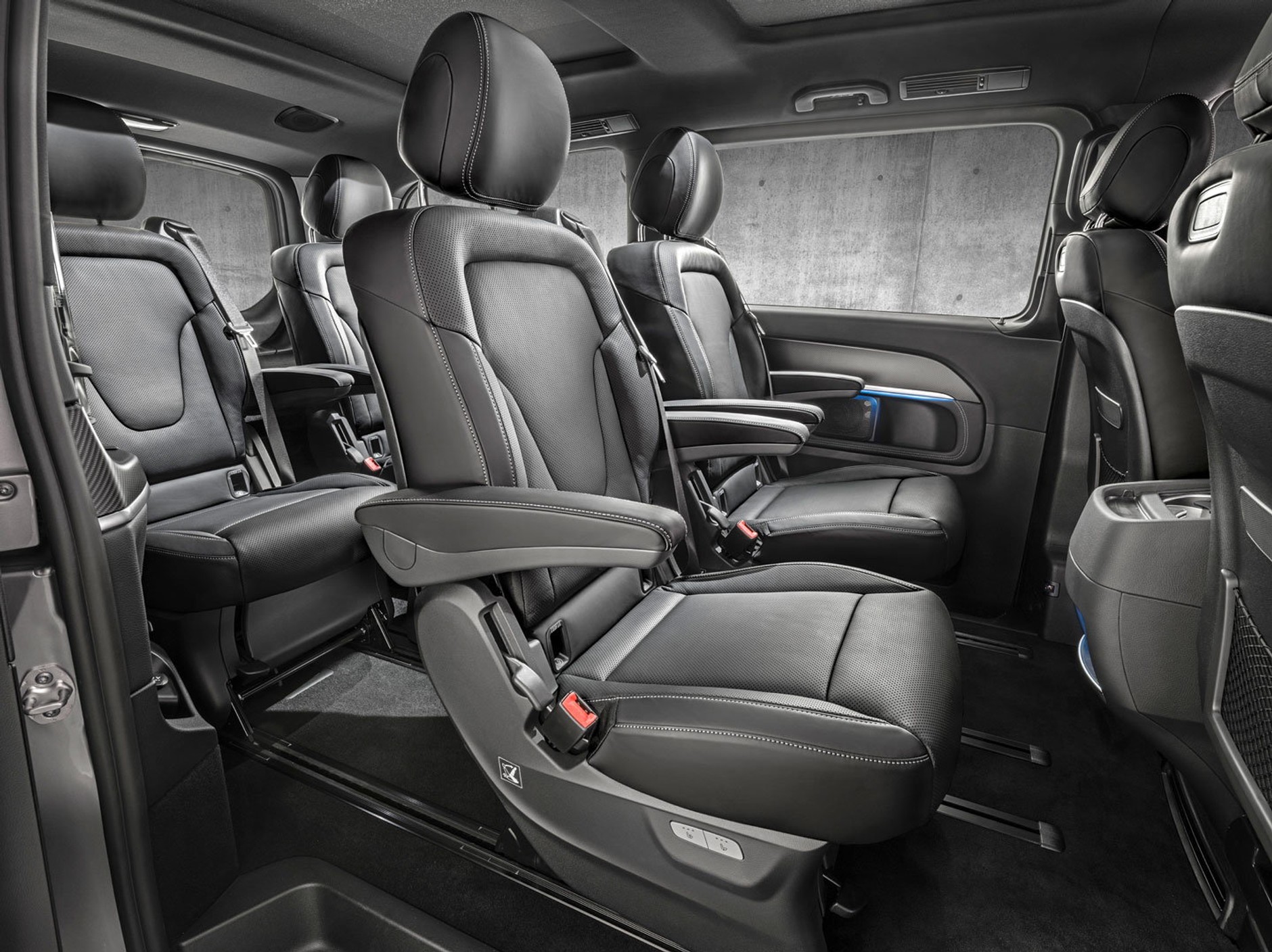 Frankfurt 2015: Mercedes-Benz klasy V z pakietem AMG