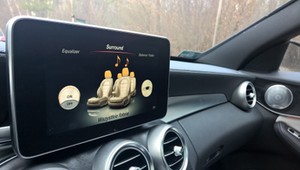 Test: 13 głośników Burmester w Mercedesie klasy C