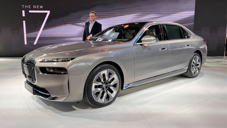 BMW serii 7 (siódma generacja; G70; od 2022 r.)