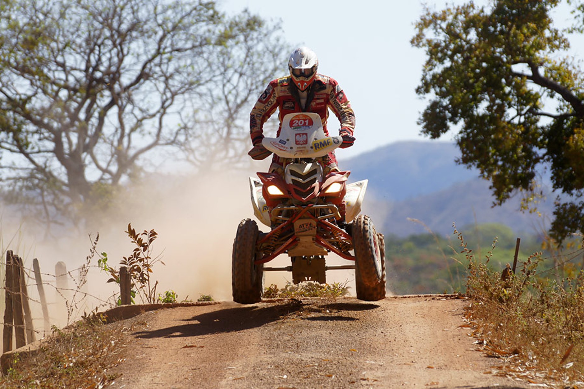 Rally Dos Sertoes 2010: Sonik wygrał, Przygoński i Czachor awansowali (3. etap)
