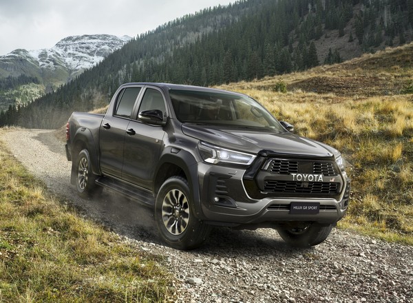 Toyota Hilux na sportowo! Oto nowa inspirowana rajdami wersja GR Sport