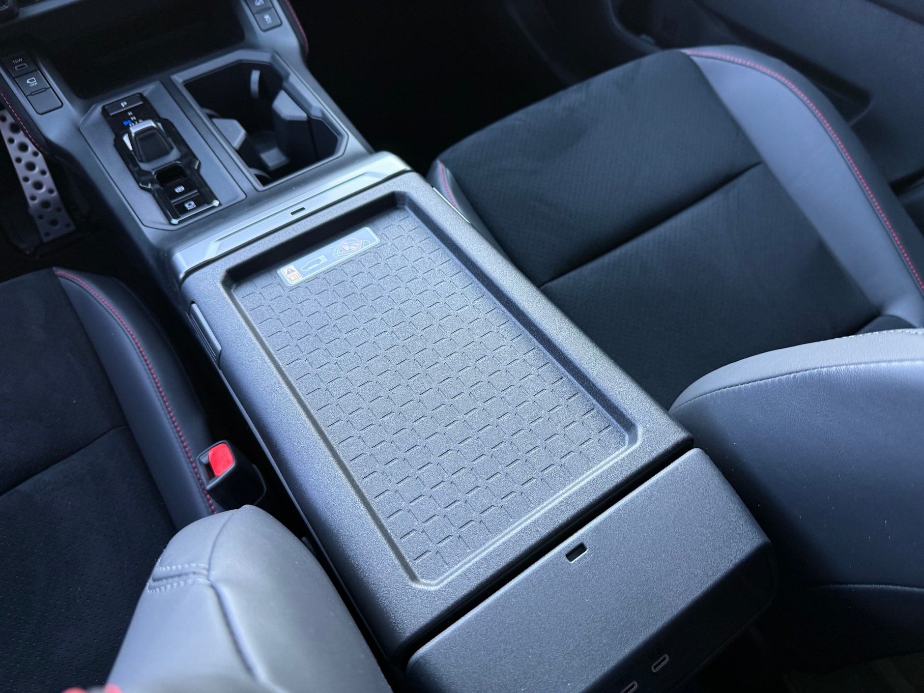 Nowa Toyota RAV4 2026 r.