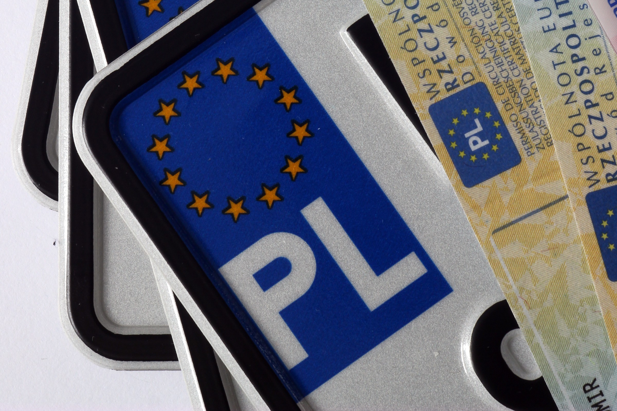 Zmiany w rejestracji pojazdów. Nowe przepisy ucieszą kierowców