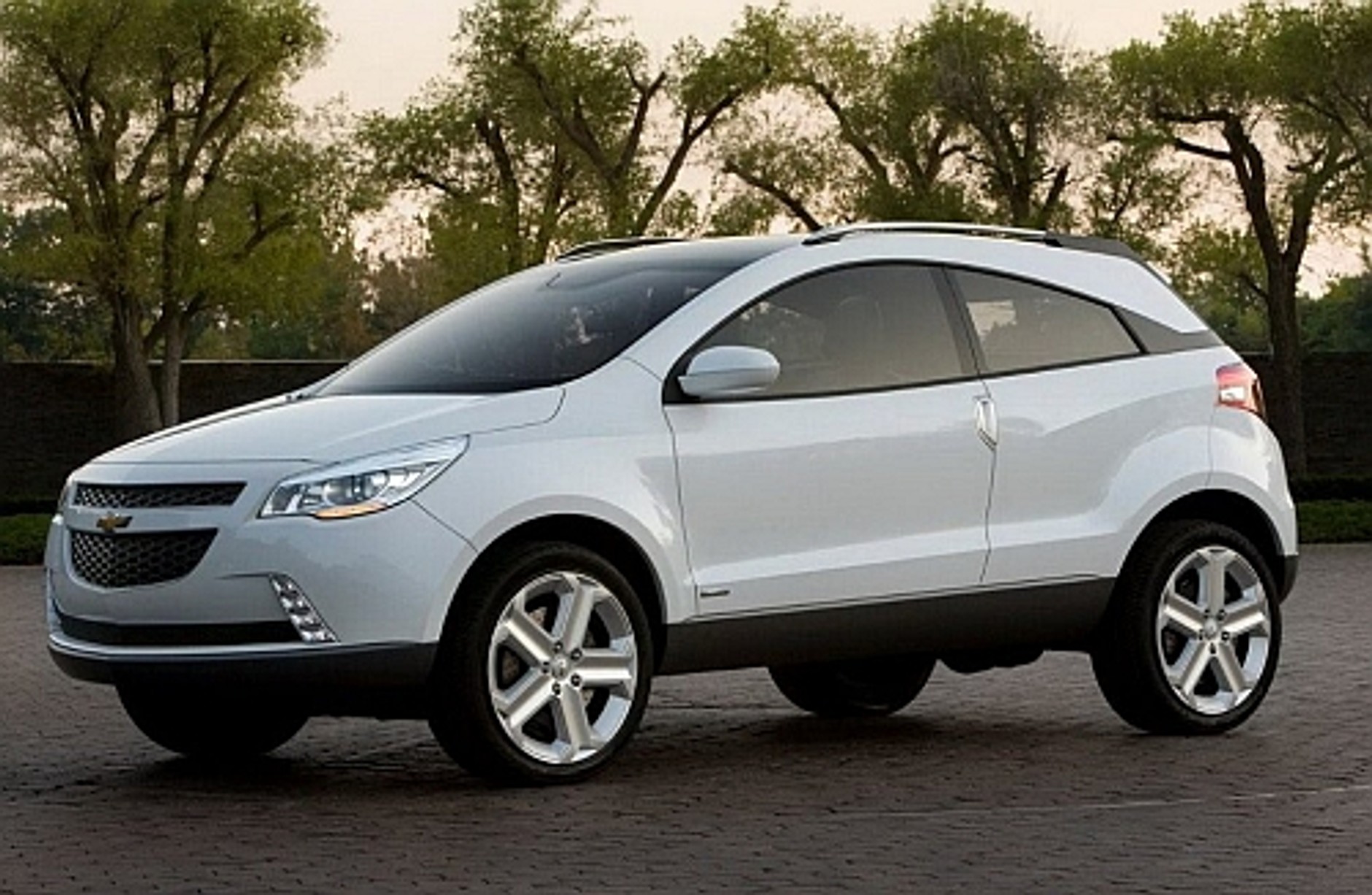 Chevrolet GPiX - SUV zbudowany na Corsie