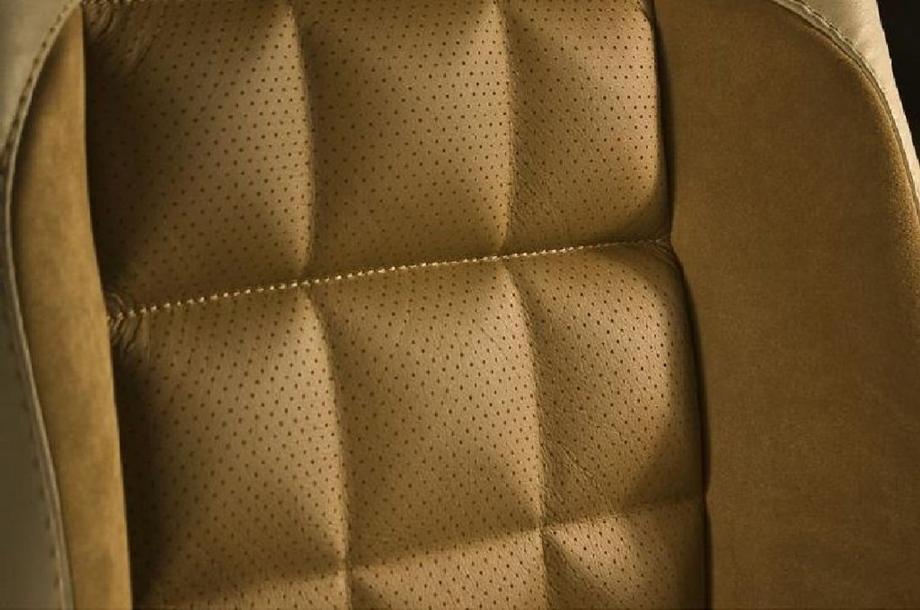 Range Rover Sport - SUV w wydaniu sportowym od KAHN Design