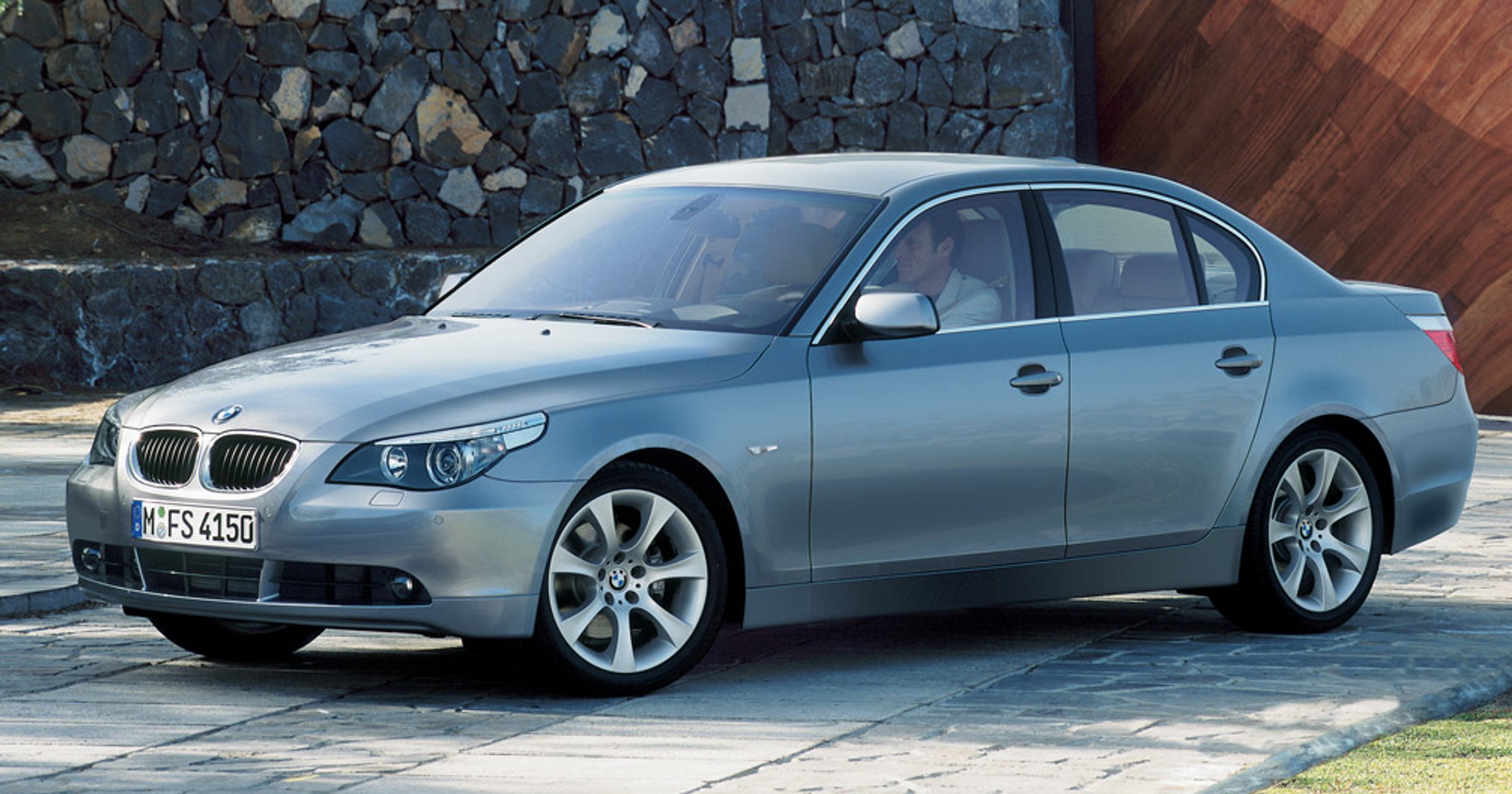 BMW Serii 5: drogo, ale komfortowo!