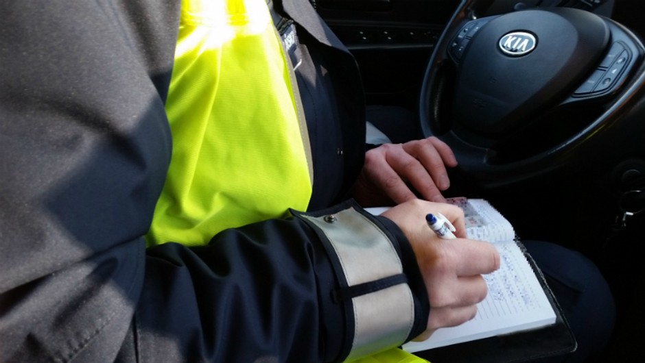 Zauważył dziwne zachowanie kierowcy Skody. Policjanci szybko zweryfikowali powody
