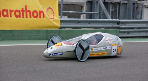Shell Eco-marathon po raz pierwszy w Polsce. Widzieliśmy bolidy polskich zespołów