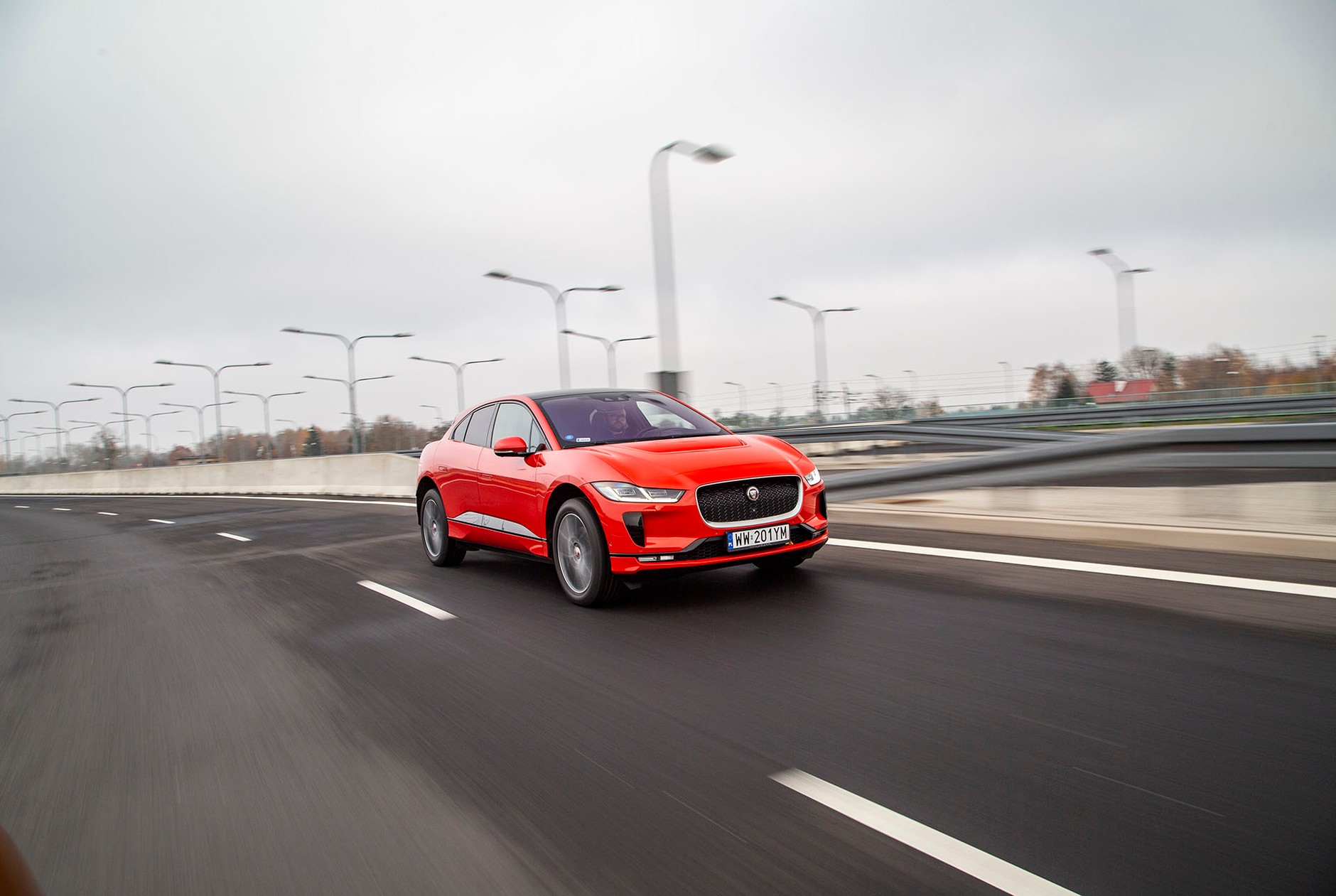 Jaguar i-Pace - czy jest lepszy od Tesli?