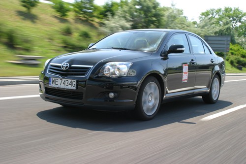 Toyota Avensis - Jeżdżąca solidność