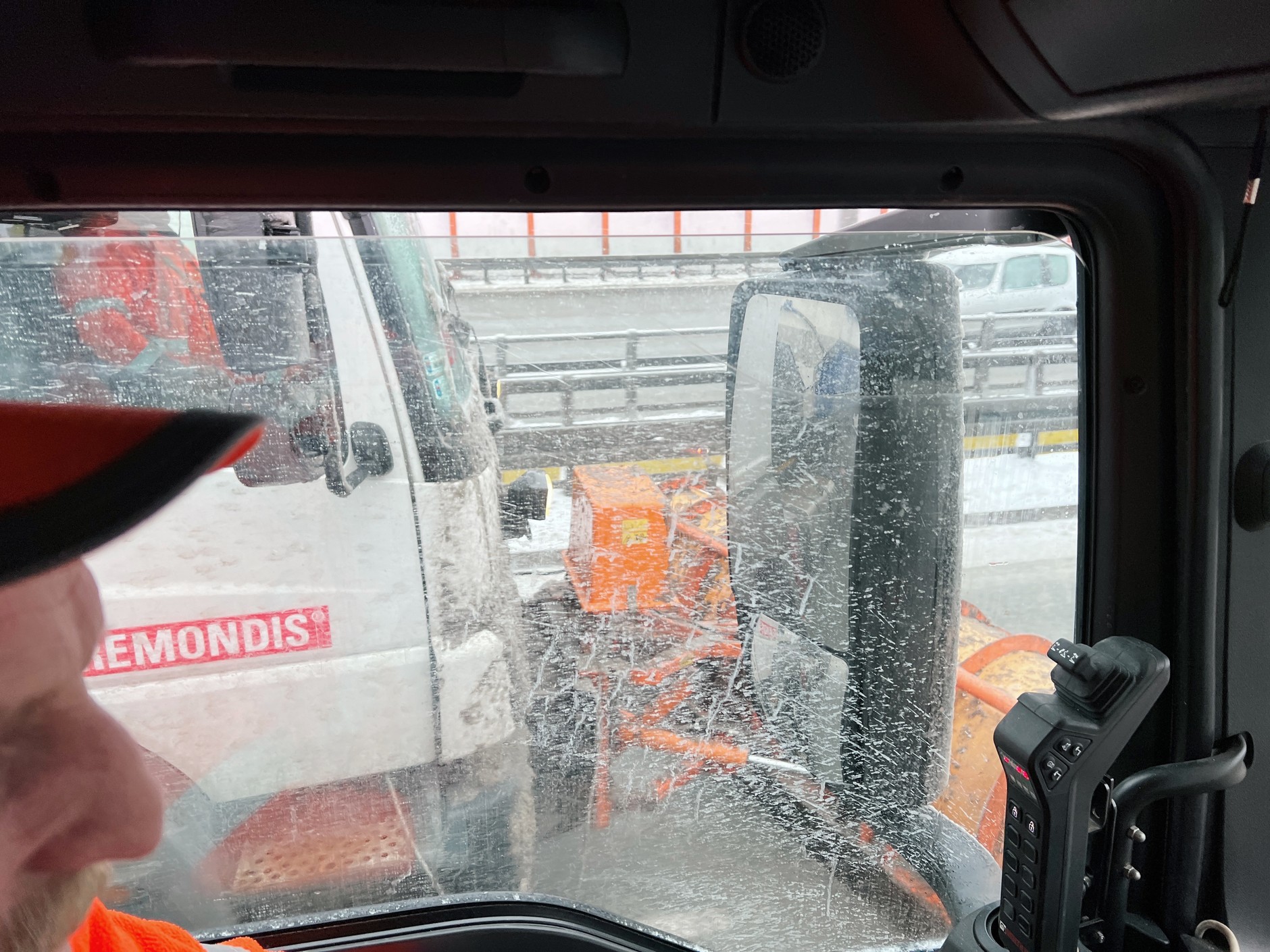 Akcja odśnieżania warszawskich dróg