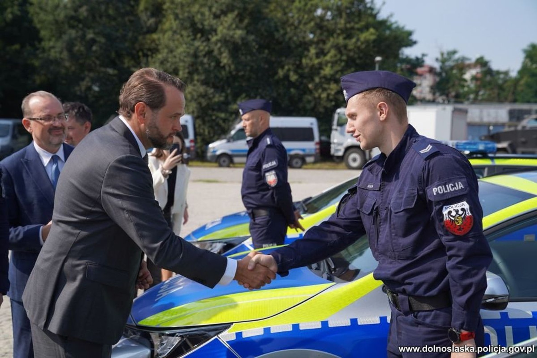 Policja była na dużych zakupach. 36 nowych radiowozów