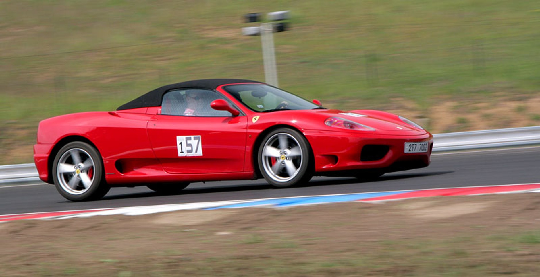 Zaproszenie na zlot samochodów sportowych do Brna (16.05)