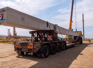 Mercedes buduje następną fabrykę w Polsce. Będzie w niej produkował samochody dostawcze