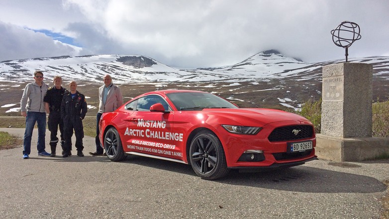 Rekordowy Ford Mustang