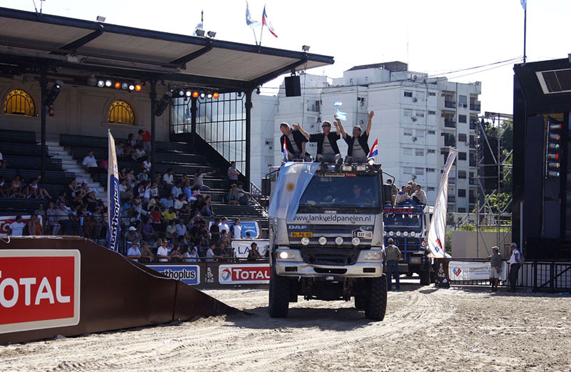 Rajd Dakar 2010: zwycięzcy, tabele, najlepsze ujęcia wideo