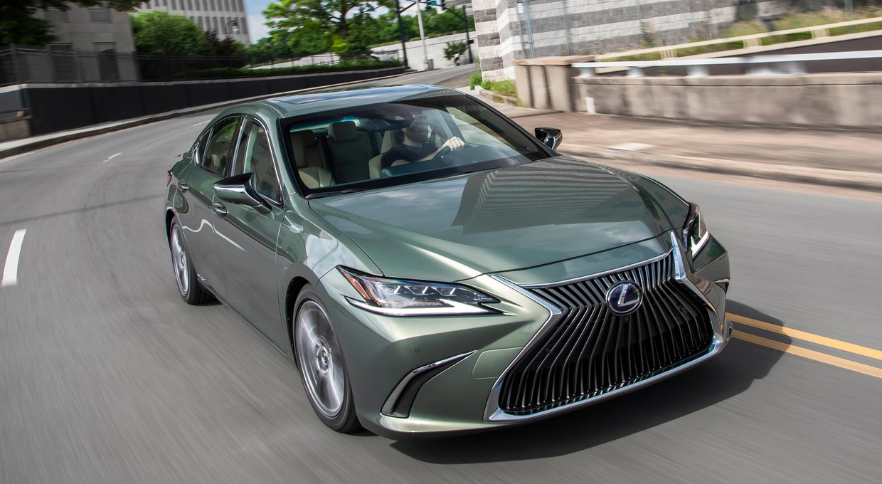 Lexus ES 300h - przybysz z Ameryki | TEST