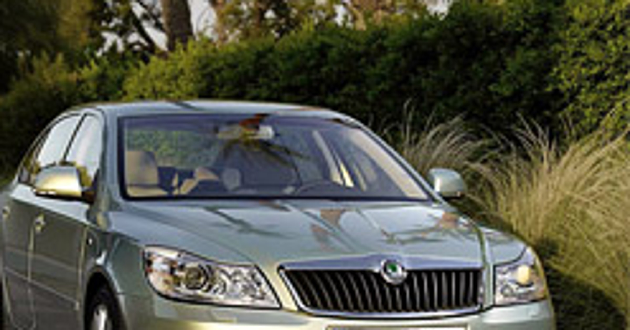 Paryż 2008: Škoda Octavia po liftingu już odkryta (fotogaleria)