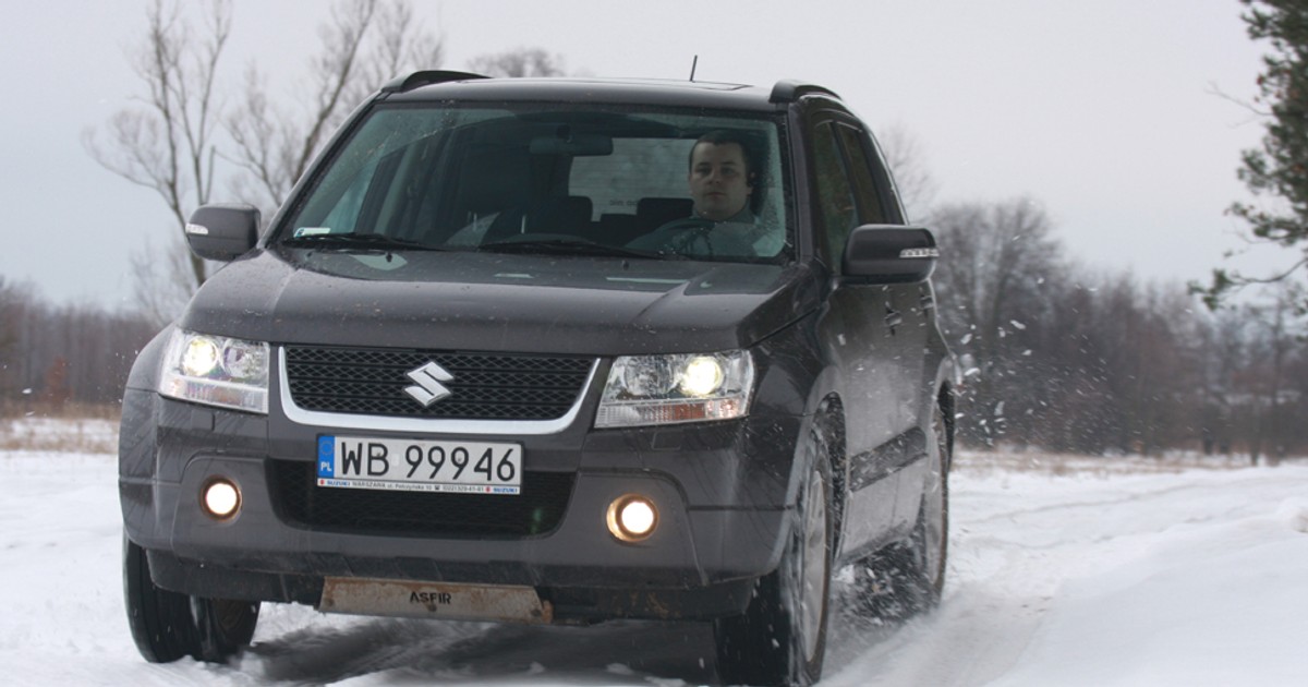 Suzuki Grand Vitara 3.2 V6 - Szybka, bo benzynowa