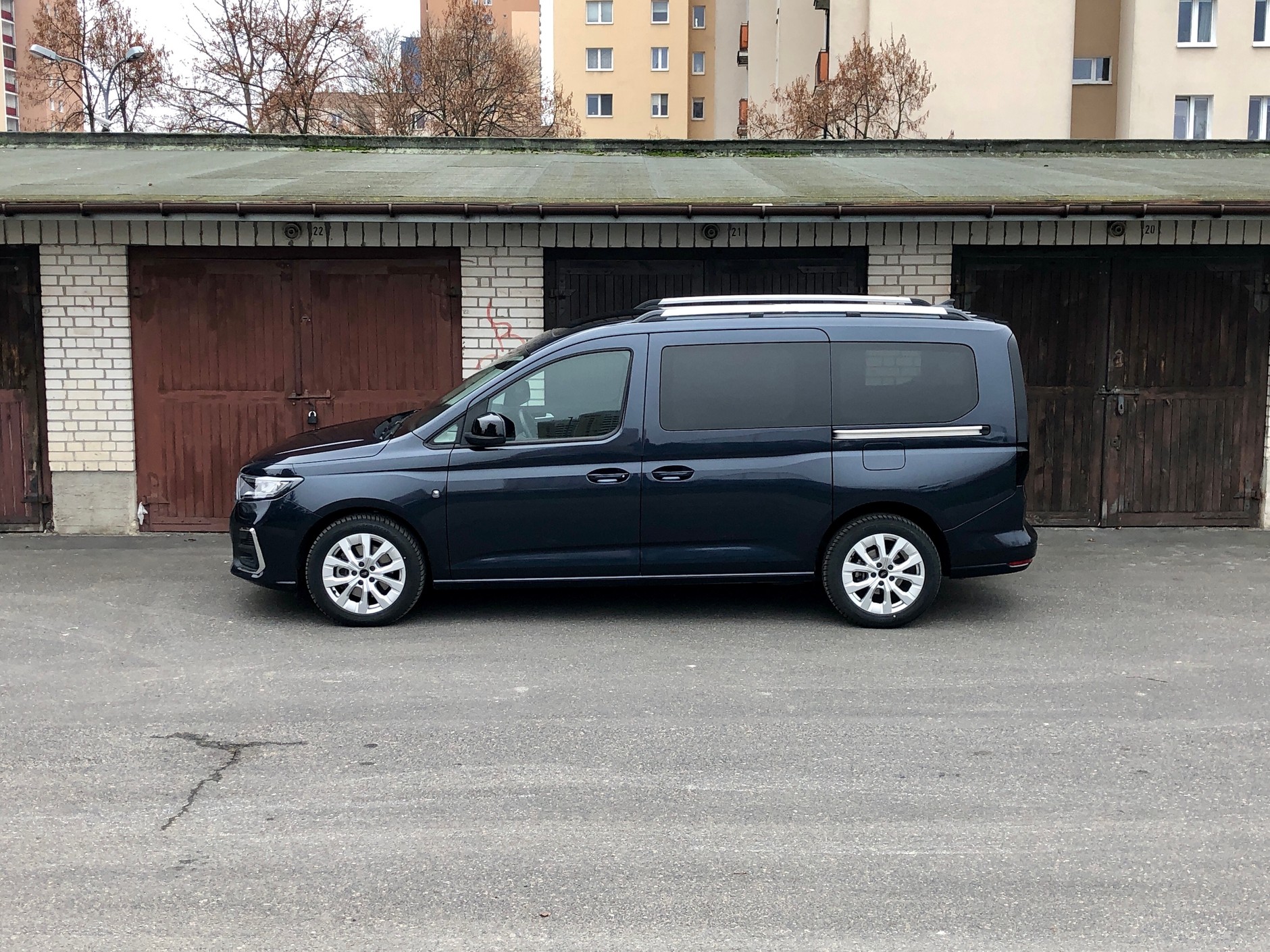 Ford Grand Tourneo Connect 1.5 Ecoboost Titanium