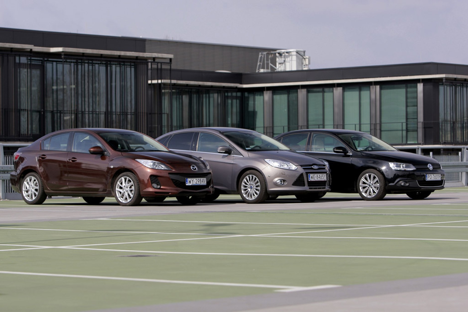 Ford Focus kontra Mazda 3 i Volkswagen Jetta: limuzyny małego formatu