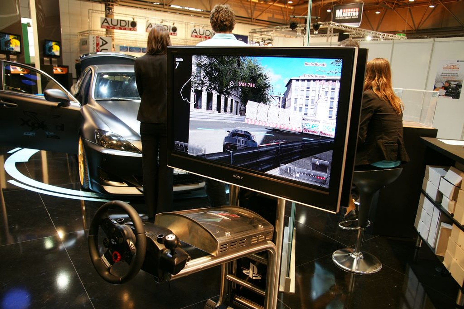 AMICOM 2010: kino, koncert i nawigacja do samochodu (galeria)