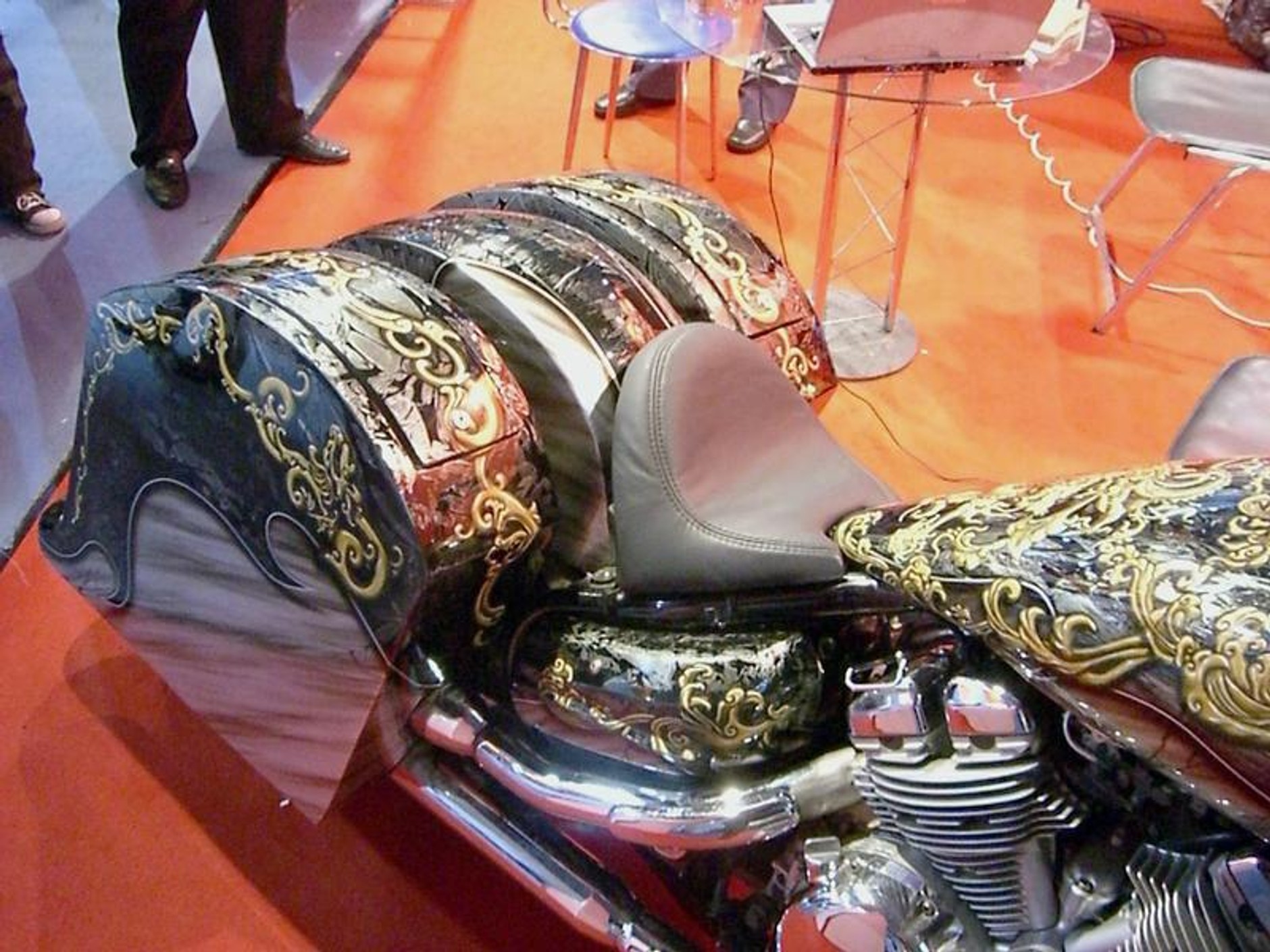 Pekin 2006 - fotogaleria z salonu oraz piękne modelki