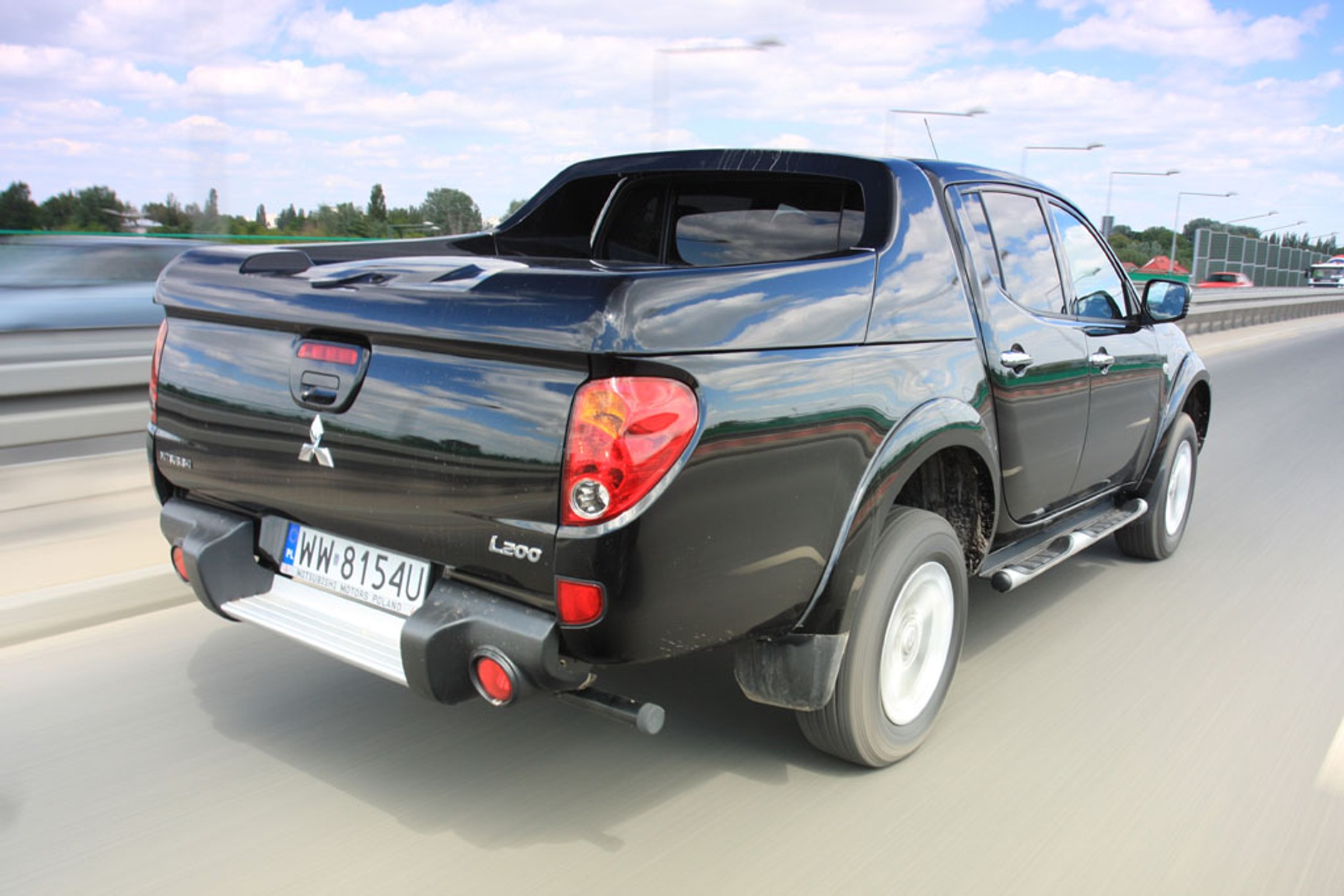 Oto pikap dla każdego!  Mitsubishi L200 Double Cab Instyle Navi
