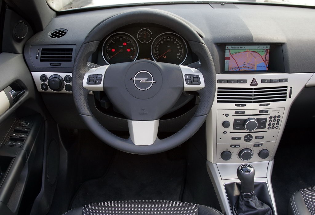 Opel Astra III