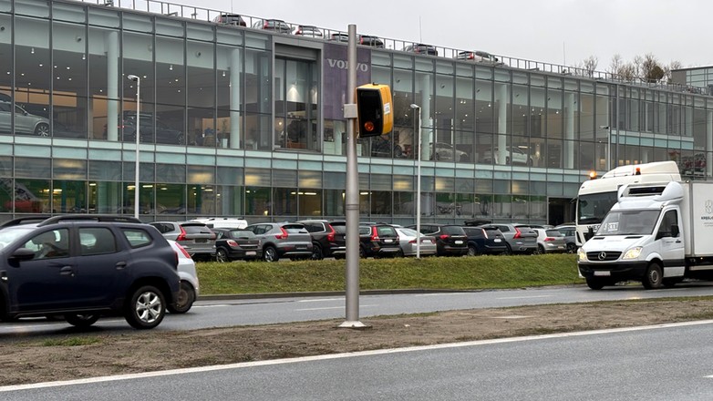 Fotoradar TraffiStar SR390