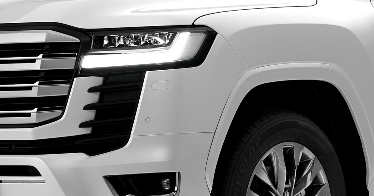 Toyota Land Cruiser 300