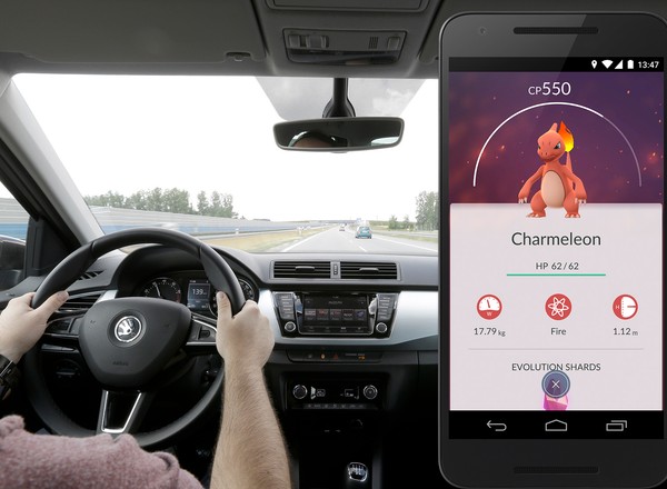 Walczyli na autostradzie A4 o... pokemony!
