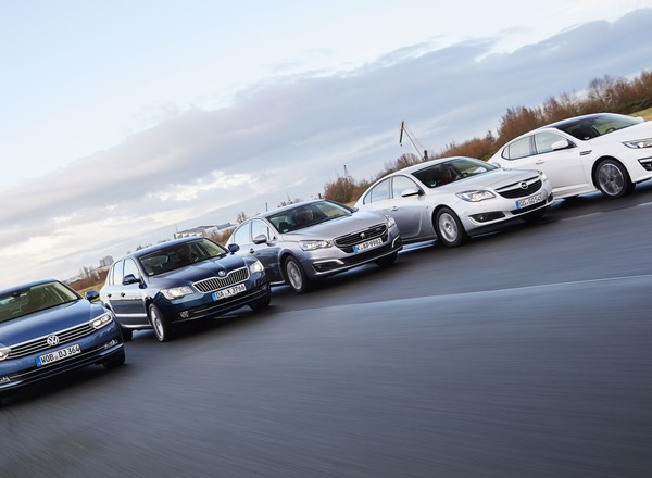 Czy nowy VW Passat wyprzedzi konkurencję?
