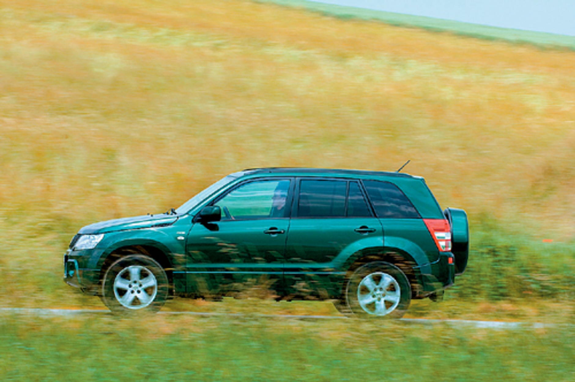 Suzki Grand Vitara w teście dłgodystansowym sprawdziliśmy czy to naprawdę bezblędne auto?