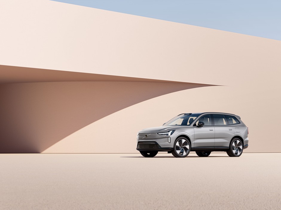Volvo EX90