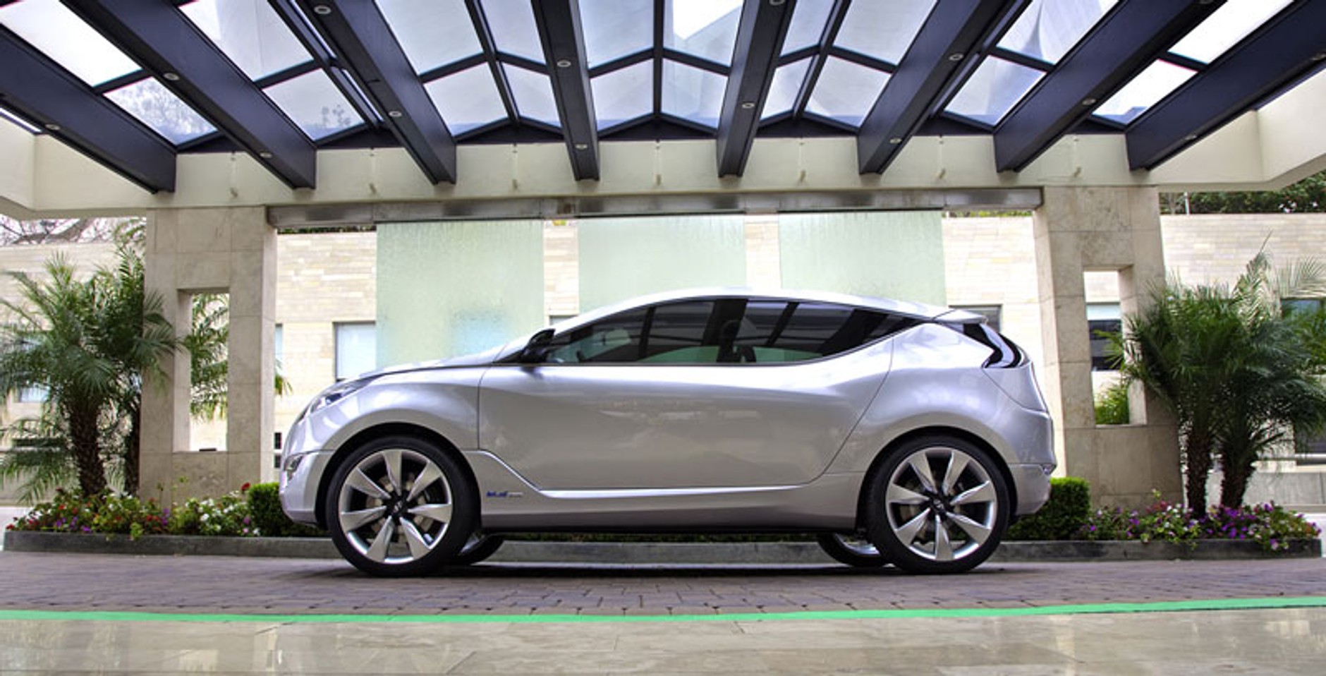 Hyundai Nuvis: nadchodzi nowy crossover (fotogaleria)